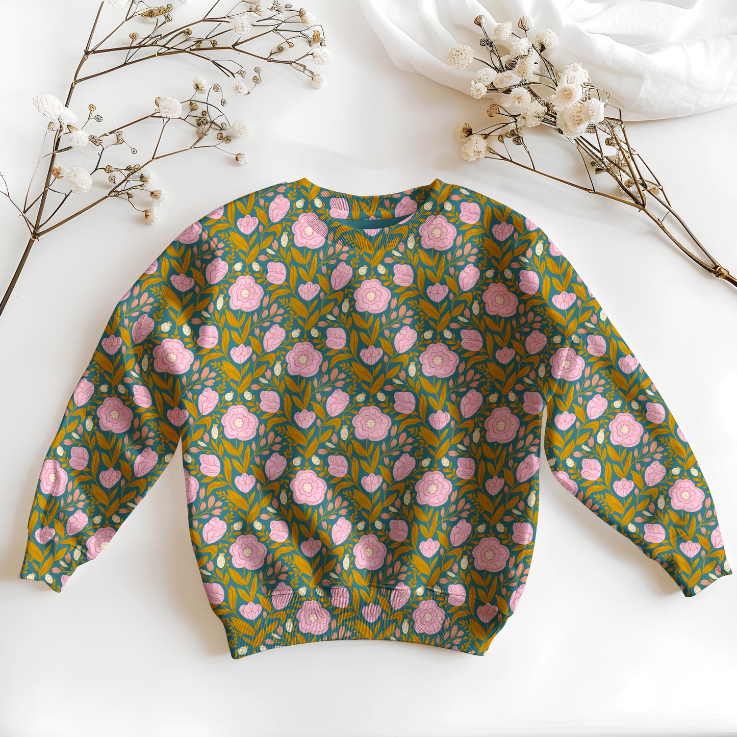 Child's sweatshirt – minimalistic background
